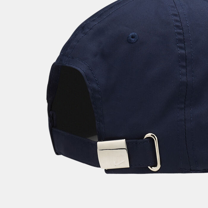 Nike Unisex Heritage86 Metal Swoosh Cap Blue image number 1