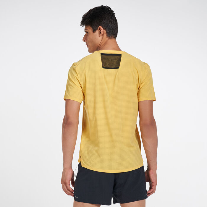Nike Men's Dri-FIT Rise 365 Trail T-Shirt Multi Nike Men's Dri-FIT Rise 365 Trail T-Shirt Multi image number 1