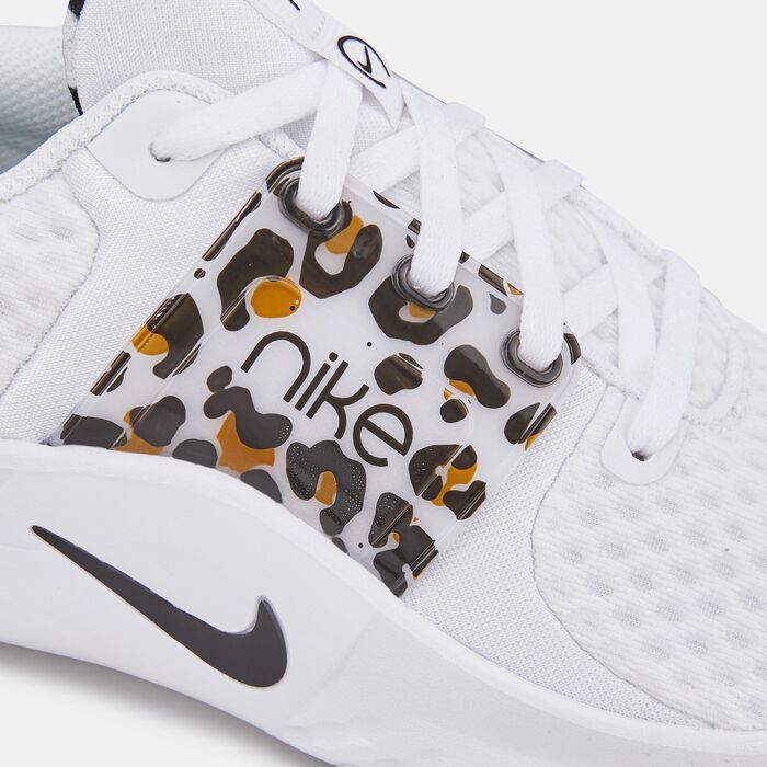 Nike Women's Renew In-Season TR 10 Premium Shoe White image number 4