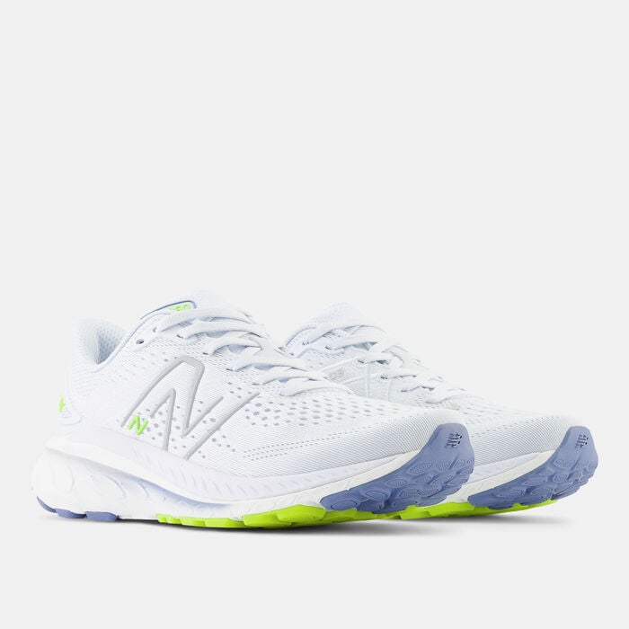 New Balance Women's 860 Shoe White New Balance Women's 860 Shoe White image number 1