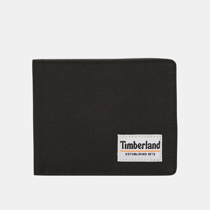 Timberland Men's Halyard Patch Wallet Black Timberland Men's Halyard Patch Wallet Black image number 0