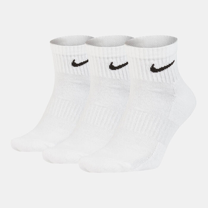 Nike Everyday Cushion Ankle Socks (3 Pairs) White Nike Everyday Cushion Ankle Socks (3 Pairs) White image number 0