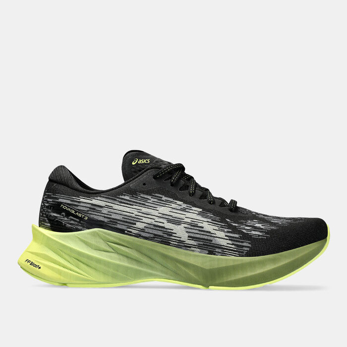 ASICS Men's NOVABLAST 3 Shoe Black ASICS Men's NOVABLAST 3 Shoe Black image number 0