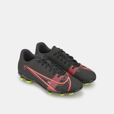 Nike Kids' Vapor 14 Club Multi-Ground Football Shoe (Older Kids) Black