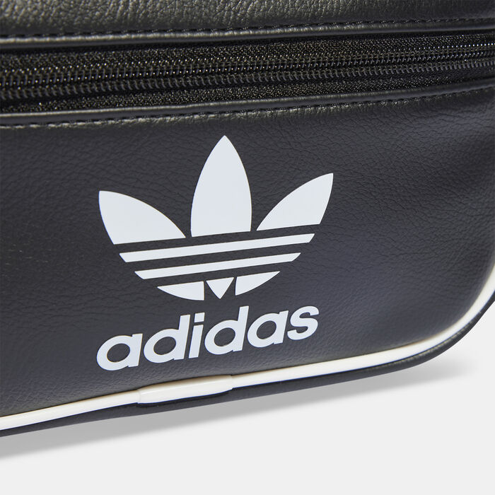 adidas Originals Men's Adicolor Classic Mini Crossbody Bag Black adidas Originals Men's Adicolor Classic Mini Crossbody Bag Black image number 4