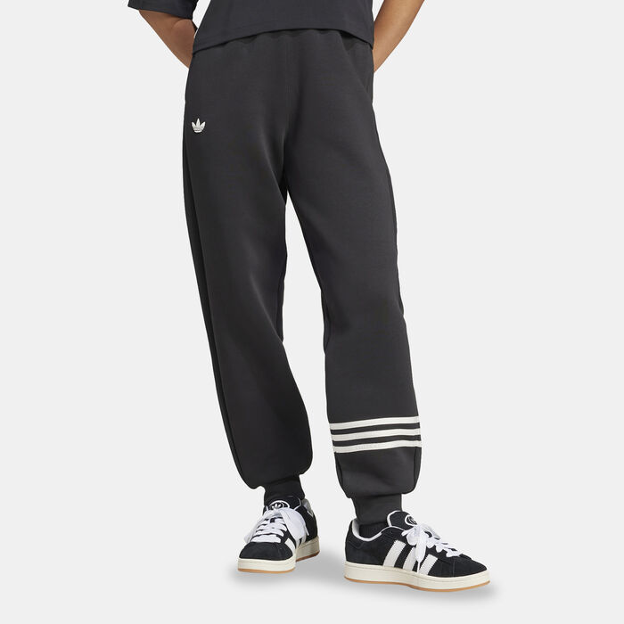 adidas Originals Women's Neuclassics Sweatpants Black adidas Originals Women's Neuclassics Sweatpants Black image number 0