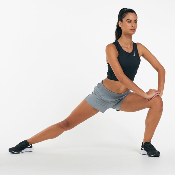 Nike Women's Swoosh Run Shorts Grey image number 2