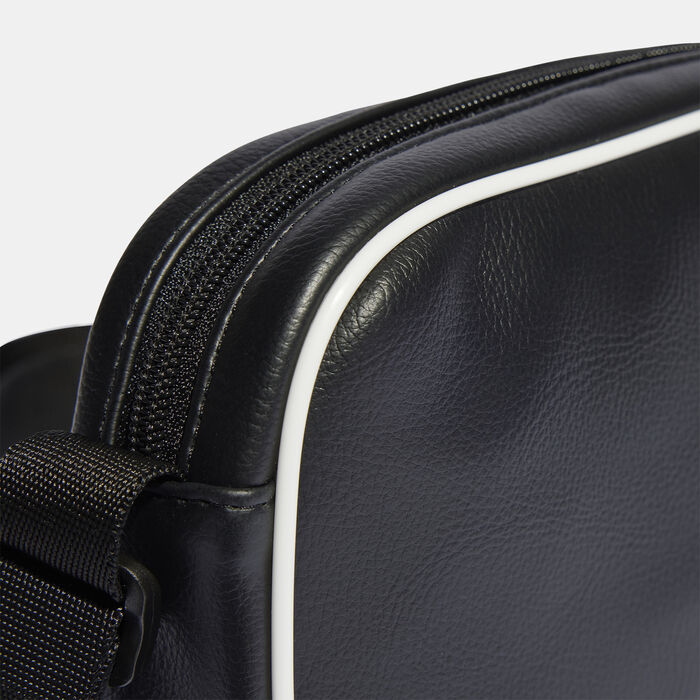 adidas Originals Men's Adicolor Classic Mini Crossbody Bag Black adidas Originals Men's Adicolor Classic Mini Crossbody Bag Black image number 5