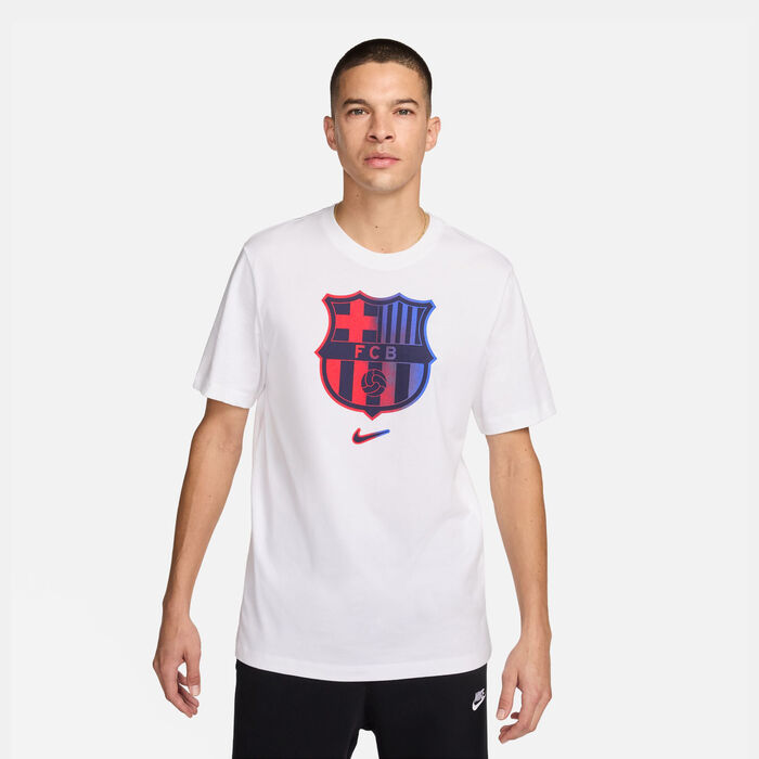 Nike Men's FC Barcelona Crest T-Shirt White Nike Men's FC Barcelona Crest T-Shirt White image number 0
