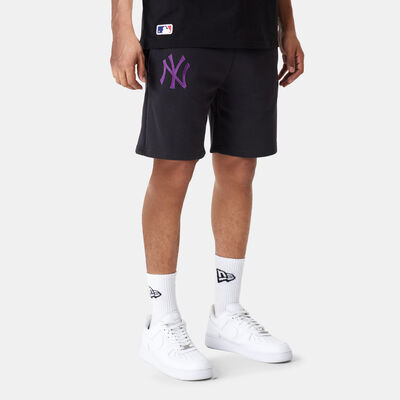 New Era Men's New York Yankees Essentials Shorts Black
