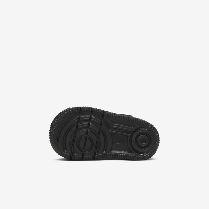 Nike Kids' Force 1 Low EasyOn Shoes Black Nike Kids' Force 1 Low EasyOn Shoes Black image number 1