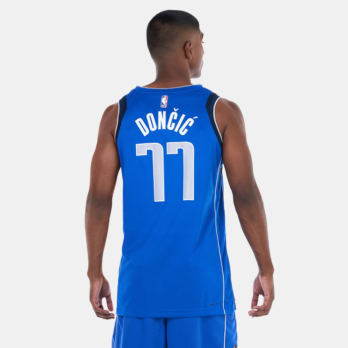 Nike Men's Dallas Mavericks Icon Edition Dri-FIT NBA Swingman Jersey - 2022/23 Blue Nike Men's Dallas Mavericks Icon Edition Dri-FIT NBA Swingman Jersey - 2022/23 Blue image number 1