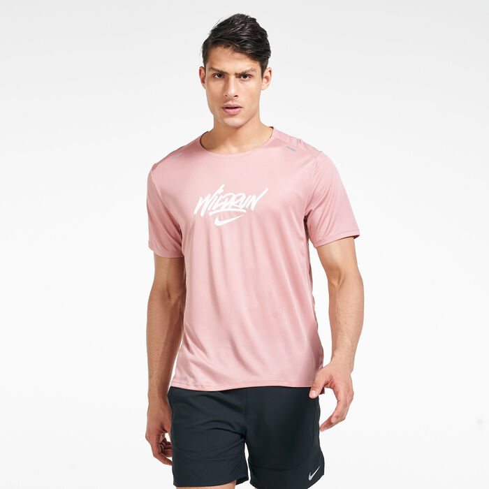 Nike Men's Rise 365 T-Shirt Pink image number 0