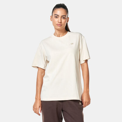 New Balance Women's Athletics Jersey T-Shirt Beige New Balance Women's Athletics Jersey T-Shirt Beige
