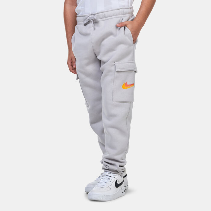 Nike Kids' Sportswear Fleece Graphic Cargo Trousers Ivory Nike Kids' Sportswear Fleece Graphic Cargo Trousers Ivory image number 0