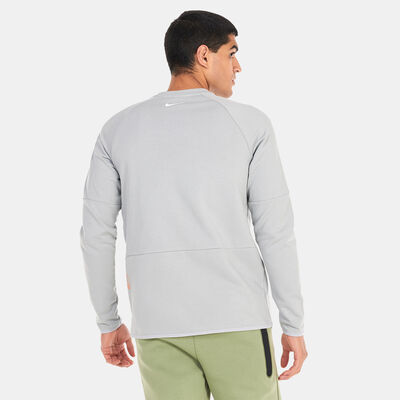 Nike Men's Dri-FIT Long-Sleeve Fitness Top Grey