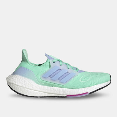 adidas Women's Ultraboost 22 Shoe Green
