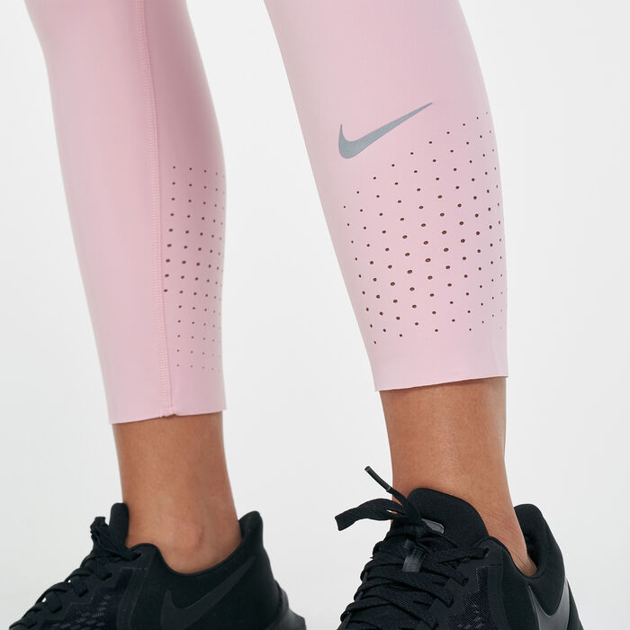 Nike Women's Epic Lux Crop Leggings Pink Nike Women's Epic Lux Crop Leggings Pink image number 3