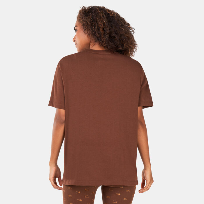Nike Women's Air Sportswar T-Shirt Brown Nike Women's Air Sportswar T-Shirt Brown image number 1