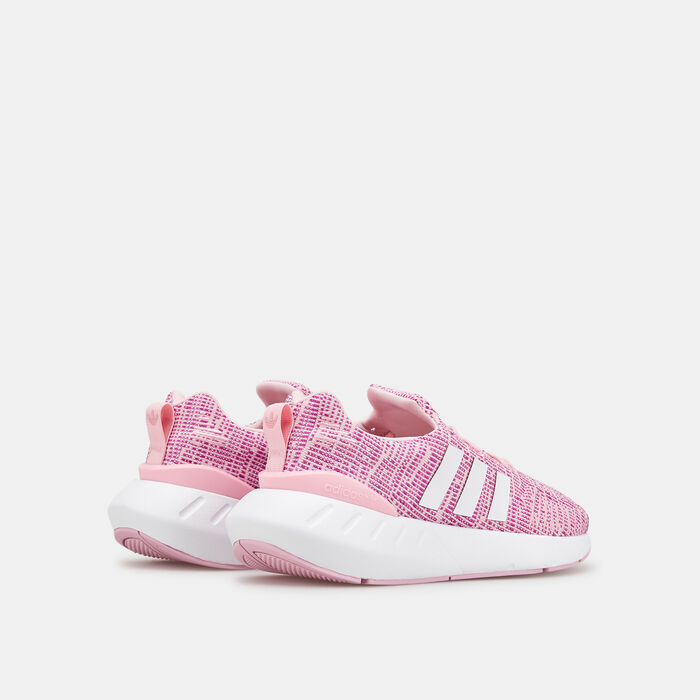 adidas Originals Kids' Swift Run 22 Shoe Pink adidas Originals Kids' Swift Run 22 Shoe Pink image number 2