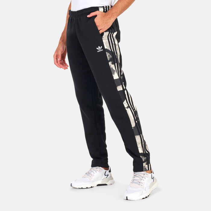 adidas Originals Men's Camo Series Sweatpants Black adidas Originals Men's Camo Series Sweatpants Black image number 0