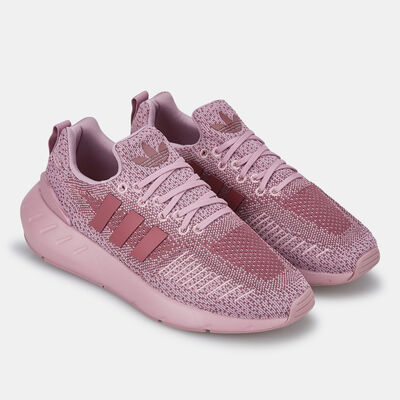 adidas Originals Women's Swift Run 22 Shoe Pink