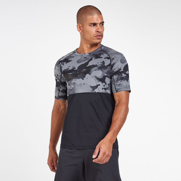 Nike Men's Slim Camo T-Shirt Green Nike Men's Slim Camo T-Shirt Green image number 0