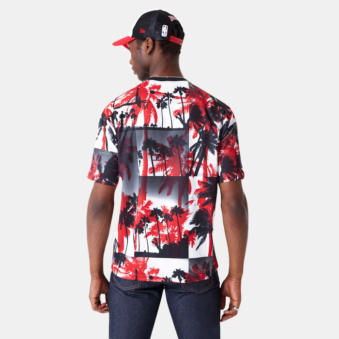 New Era Men's NBA Chicago Bulls Palm Tree T-Shirt Red New Era Men's NBA Chicago Bulls Palm Tree T-Shirt Red image number 1