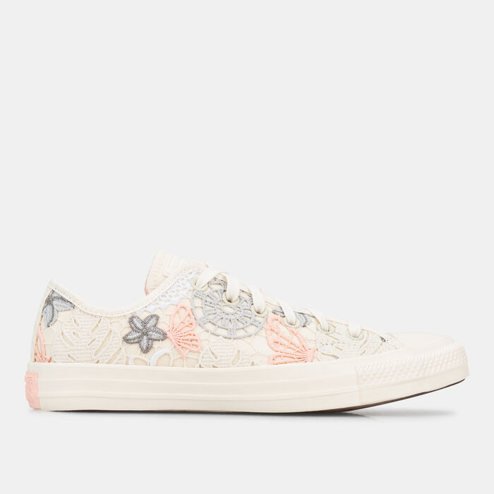 Converse Women's Chuck Taylor All Star Shoes Brown Converse Women's Chuck Taylor All Star Shoes Brown image number 0