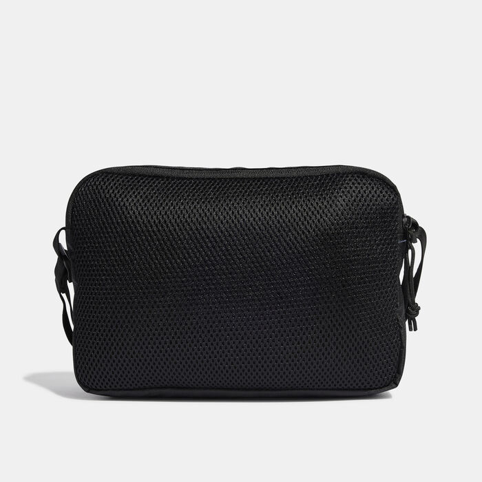 adidas Originals Airliner Crossbody Bag Black adidas Originals Airliner Crossbody Bag Black image number 1