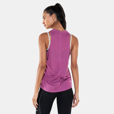 Nike Women's Dri-FIT Swoosh Running Tank Top Pink Nike Women's Dri-FIT Swoosh Running Tank Top Pink