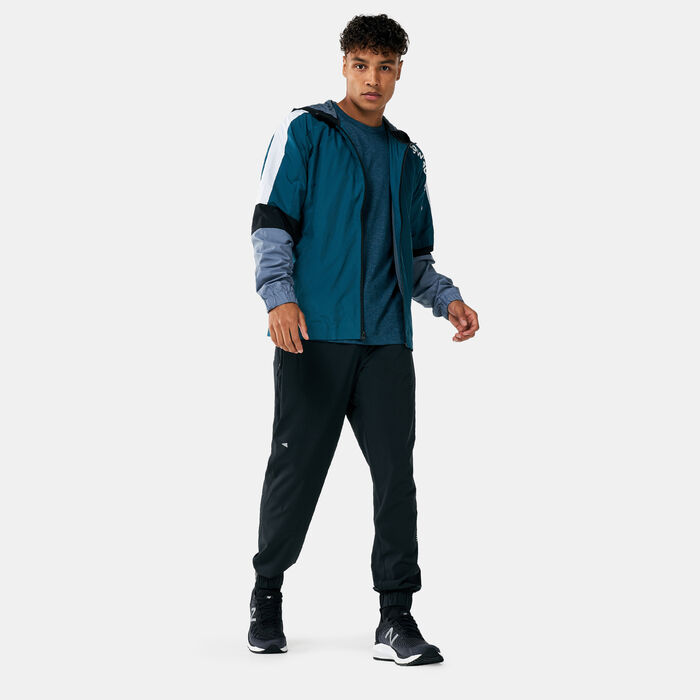 New Balance Men's Tenacity Lined Woven Jacket Green image number 2