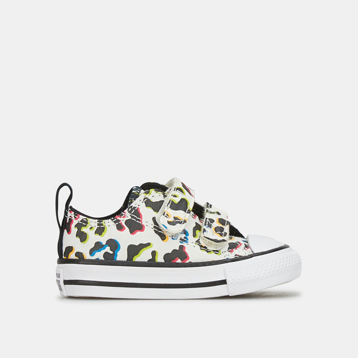 Converse Kids' Chuck Taylor All Star Unisex Shoe White Converse Kids' Chuck Taylor All Star Unisex Shoe White image number 0