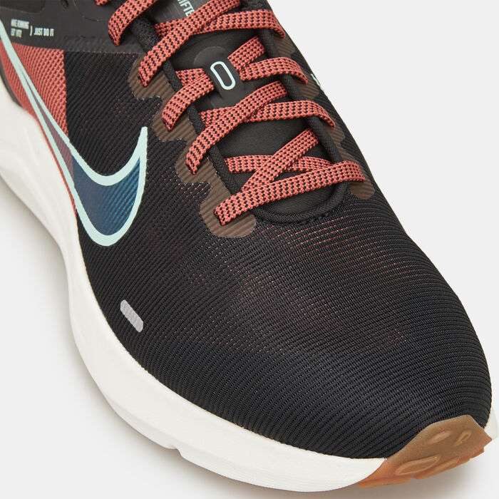 Nike Women's Downshifter 12 Road Running Shoe Grey Nike Women's Downshifter 12 Road Running Shoe Grey image number 4