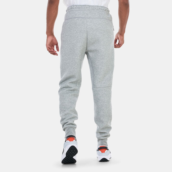 Nike Men's Sportswear Tech Fleece Joggers Grey image number 1