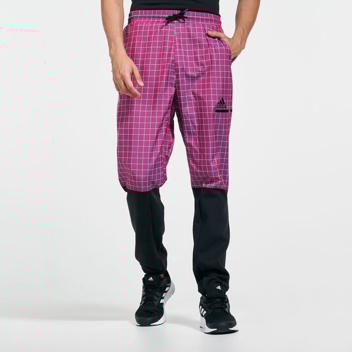 adidas Men's Z.N.E. Sportswear Primeblue Trackpants Purple adidas Men's Z.N.E. Sportswear Primeblue Trackpants Purple image number 0