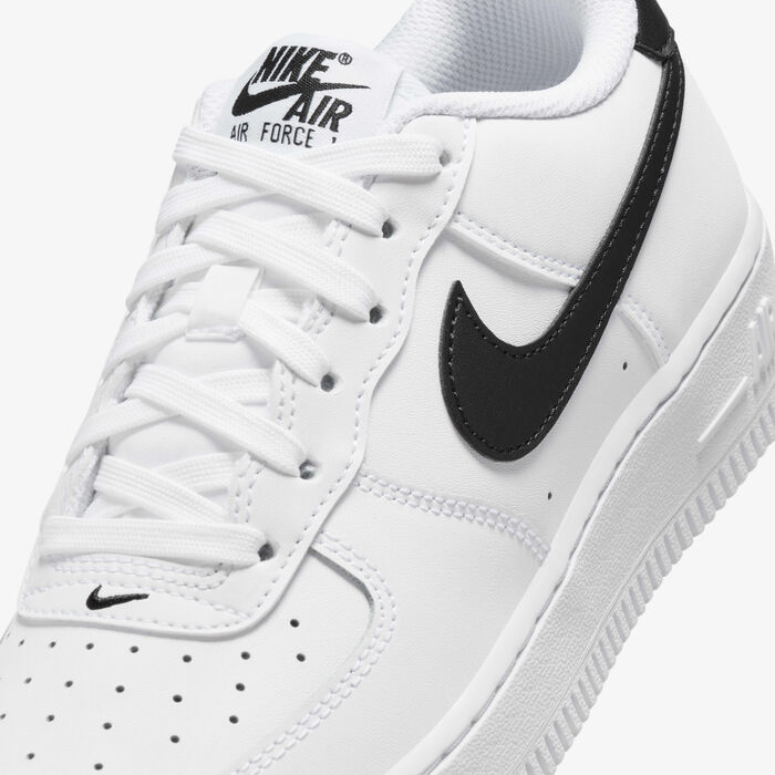 Nike Kids' Air Force 1 Shoes White image number 6