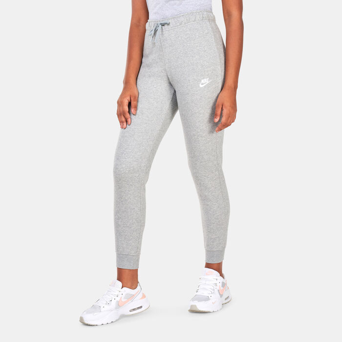 Nike Women's Sportswear Club Fleece Mid-Rise Sweatpants Grey Nike Women's Sportswear Club Fleece Mid-Rise Sweatpants Grey image number 0