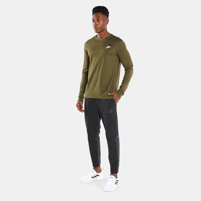 Nike Men's Sportswear Club T-Shirt Green Nike Men's Sportswear Club T-Shirt Green image number 2