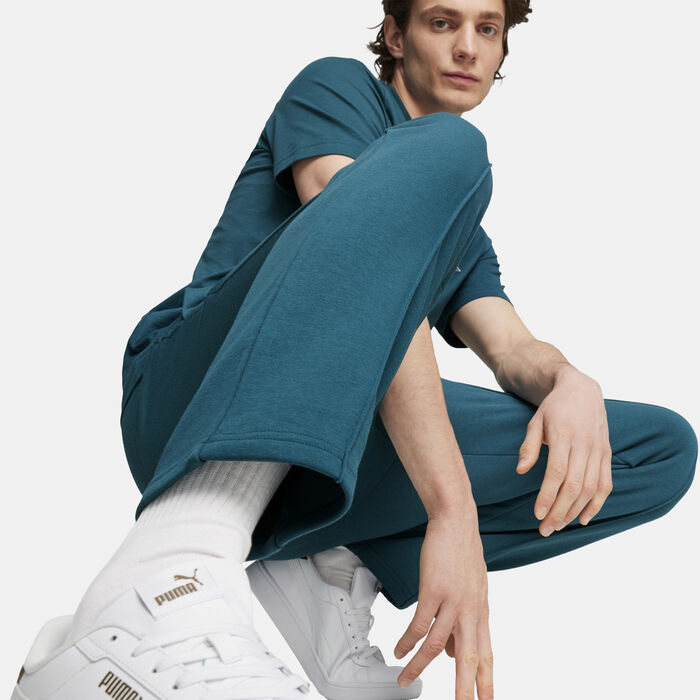 PUMA Men's Sports Club Logo Sweatpants Green image number 4