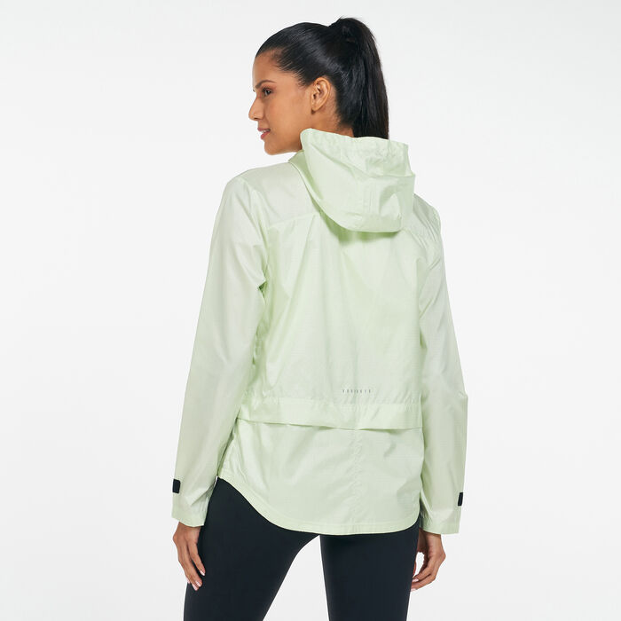 Nike Women's Essential Running Jacket Green Nike Women's Essential Running Jacket Green image number 1