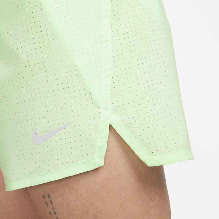 Nike Men's Fast Dri-FIT Running Shorts Green image number 4