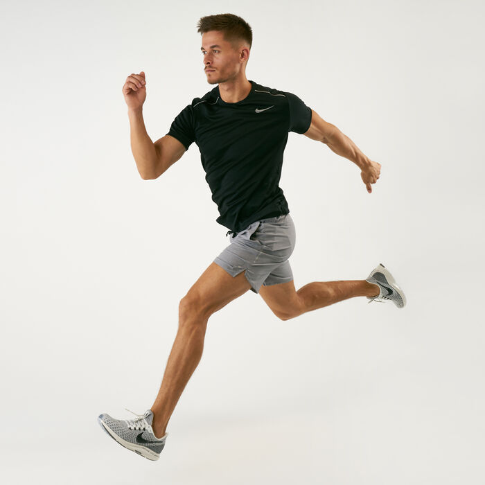 Nike Men's Dri-FIT Miller Running T-Shirt Black Nike Men's Dri-FIT Miller Running T-Shirt Black image number 5