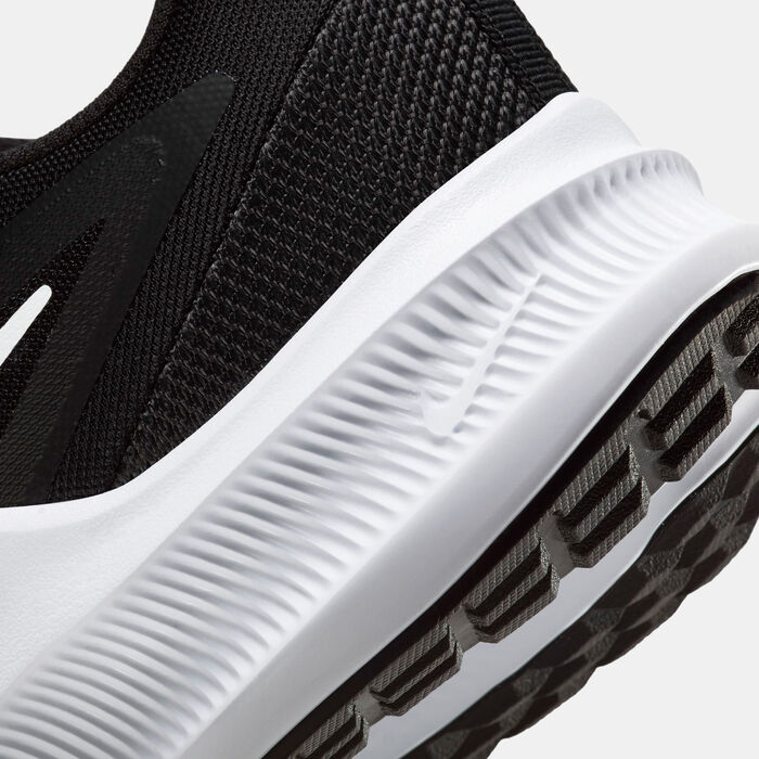 Nike Men's Downshifter 10 Shoe Black image number 3