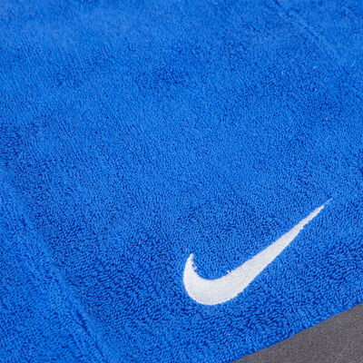 Nike Fundamental Towel (M) Blue Nike Fundamental Towel (M) Blue