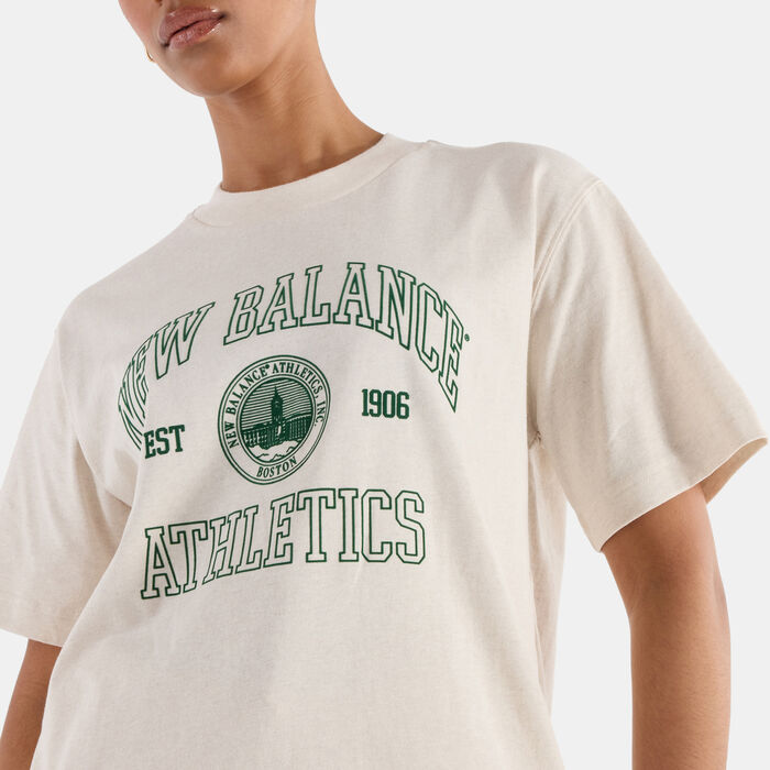 New Balance Women's Athletics Crest T-Shirt Green New Balance Women's Athletics Crest T-Shirt Green image number 3