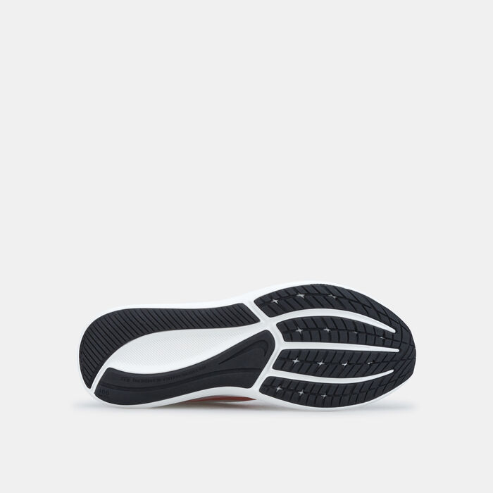 Nike Kids' Star Runner 3 SE Shoe (Older Kids) White Nike Kids' Star Runner 3 SE Shoe (Older Kids) White image number 3