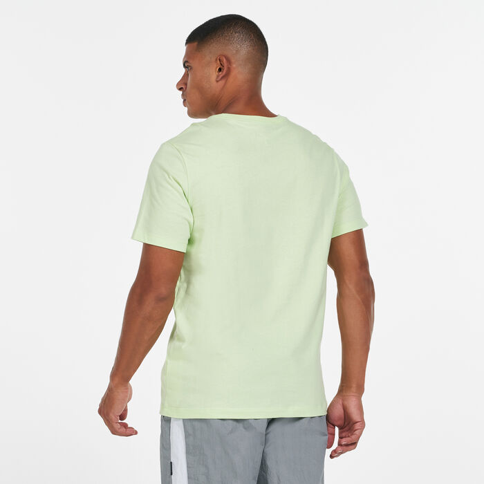 Nike Men's Sportswear Beach Party Futura T-Shirt Green Nike Men's Sportswear Beach Party Futura T-Shirt Green image number 1