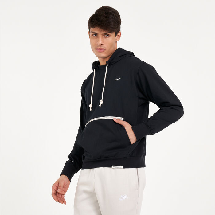 Nike Men's Standard Issue Hoodie Black Nike Men's Standard Issue Hoodie Black image number 0