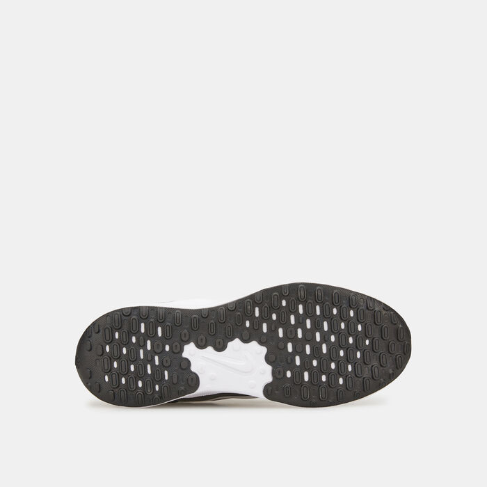 Nike Kids' Revolution 7 Running Shoes Black Nike Kids' Revolution 7 Running Shoes Black image number 4